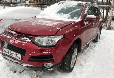 MITSUBISHI OUTLANDER 2.4 АКПП, 2013 год